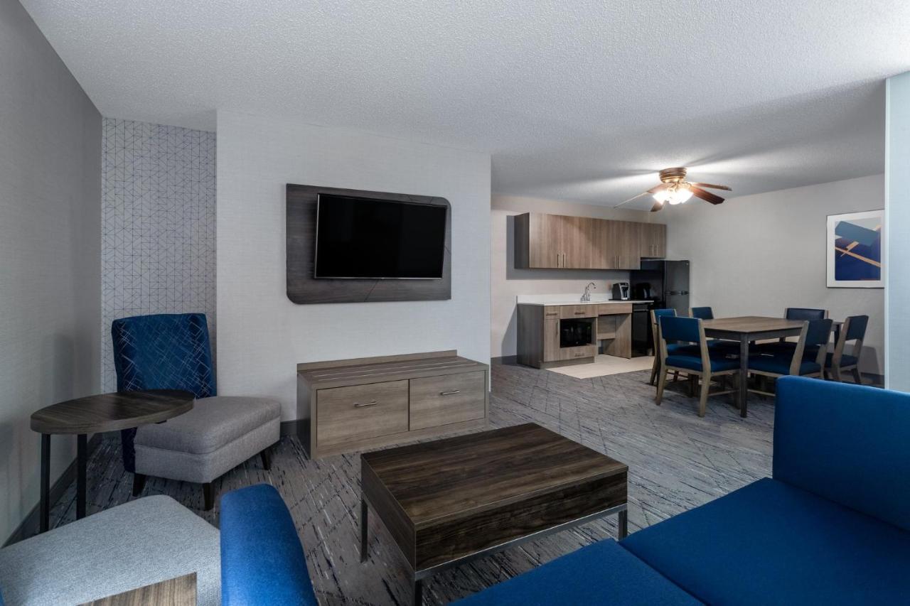 Holiday Inn Express Hotel & Suites-St. Paul By Ihg Vadnais Heights Eksteriør bilde