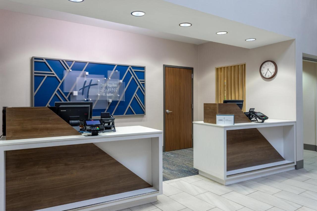 Holiday Inn Express Hotel & Suites-St. Paul By Ihg Vadnais Heights Eksteriør bilde