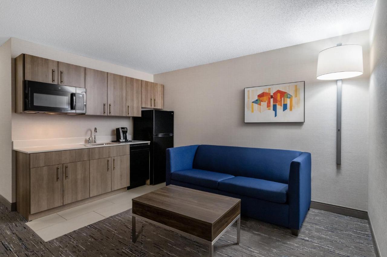 Holiday Inn Express Hotel & Suites-St. Paul By Ihg Vadnais Heights Eksteriør bilde