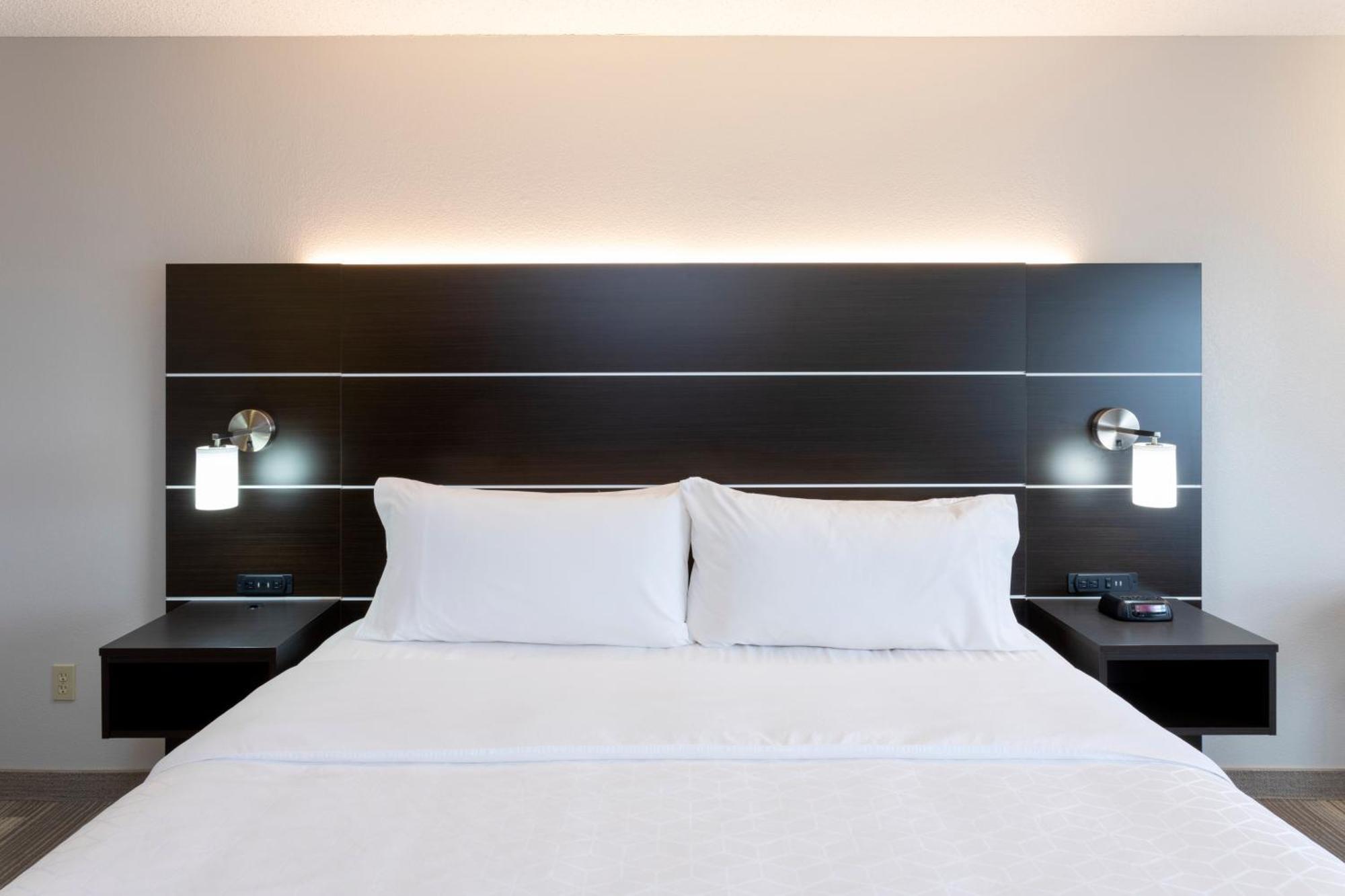 Holiday Inn Express Hotel & Suites-St. Paul By Ihg Vadnais Heights Eksteriør bilde