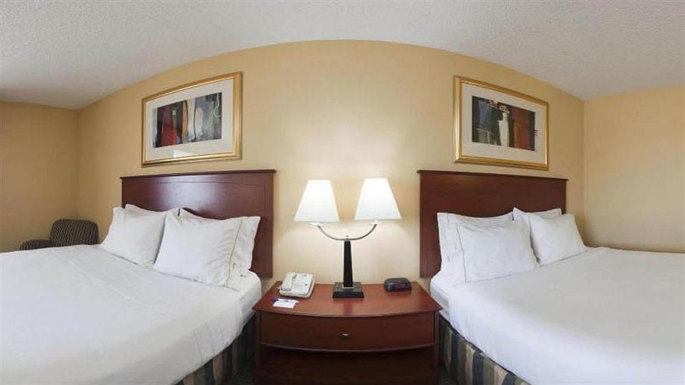 Holiday Inn Express Hotel & Suites-St. Paul By Ihg Vadnais Heights Eksteriør bilde